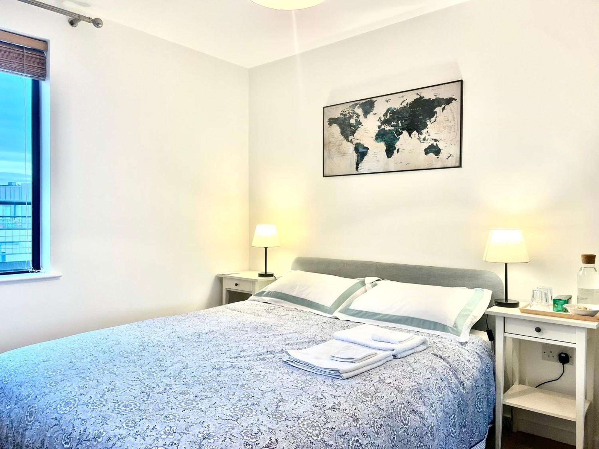 Elegant Entire Home In Dublin'S Royal Canal- Peaceful & Central المظهر الخارجي الصورة